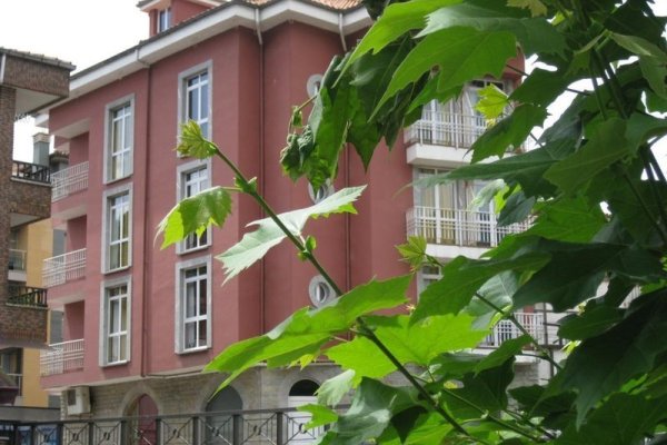 Los Acebos - Hotel Cangas