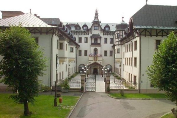 Chateau Monty Spa Resort
