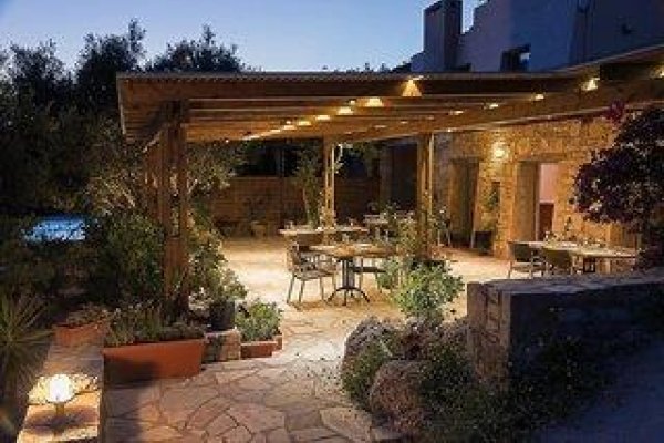 Istron Villas