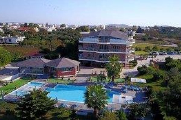 Ionionstar Hotel