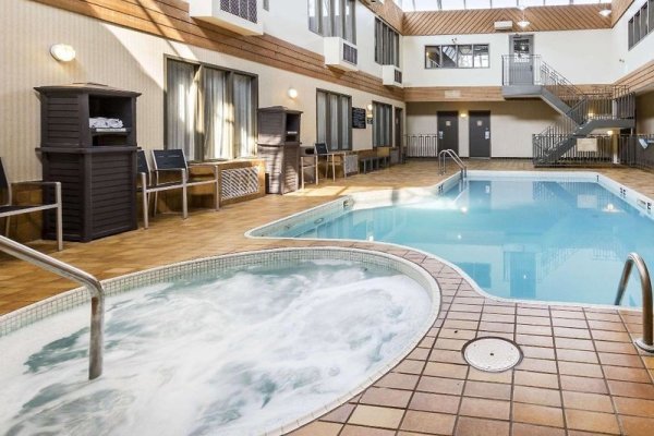 Quality Inn at Medicine Hat