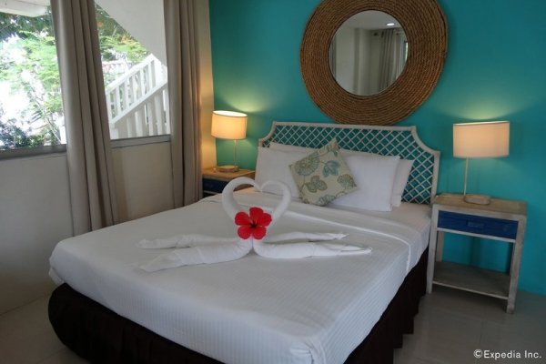 Momo Beach House