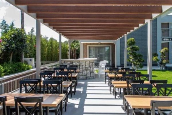 Zula Cesme Hotel