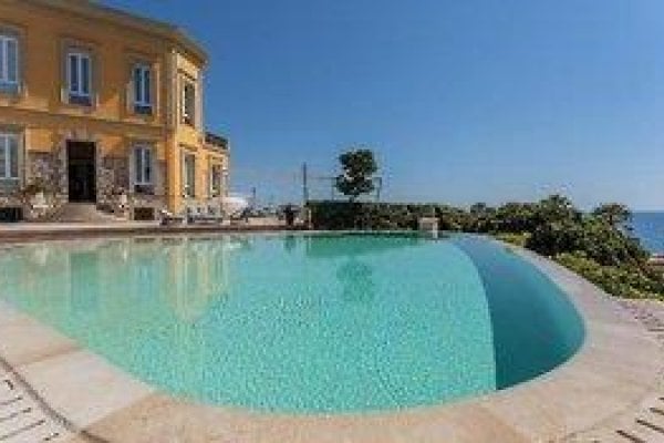 Villa Mosca