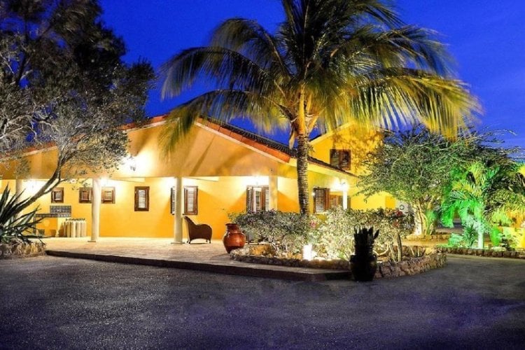 Lagun Blou Resort