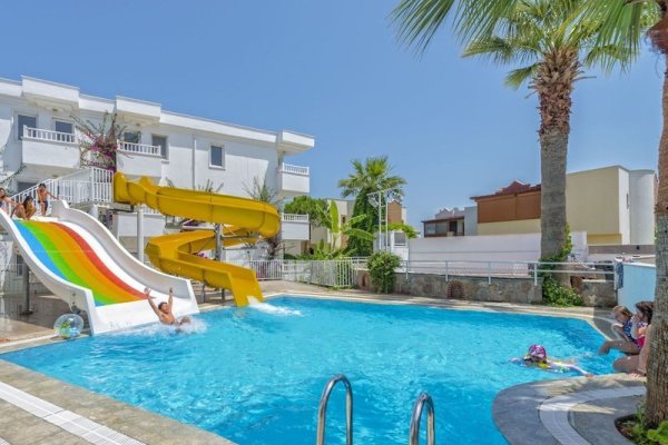 Bendis Beach Hotel