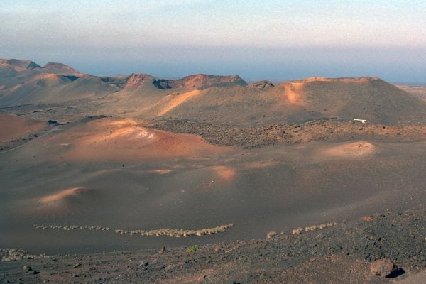 Ohňové hory v národnom parku Timanfaya