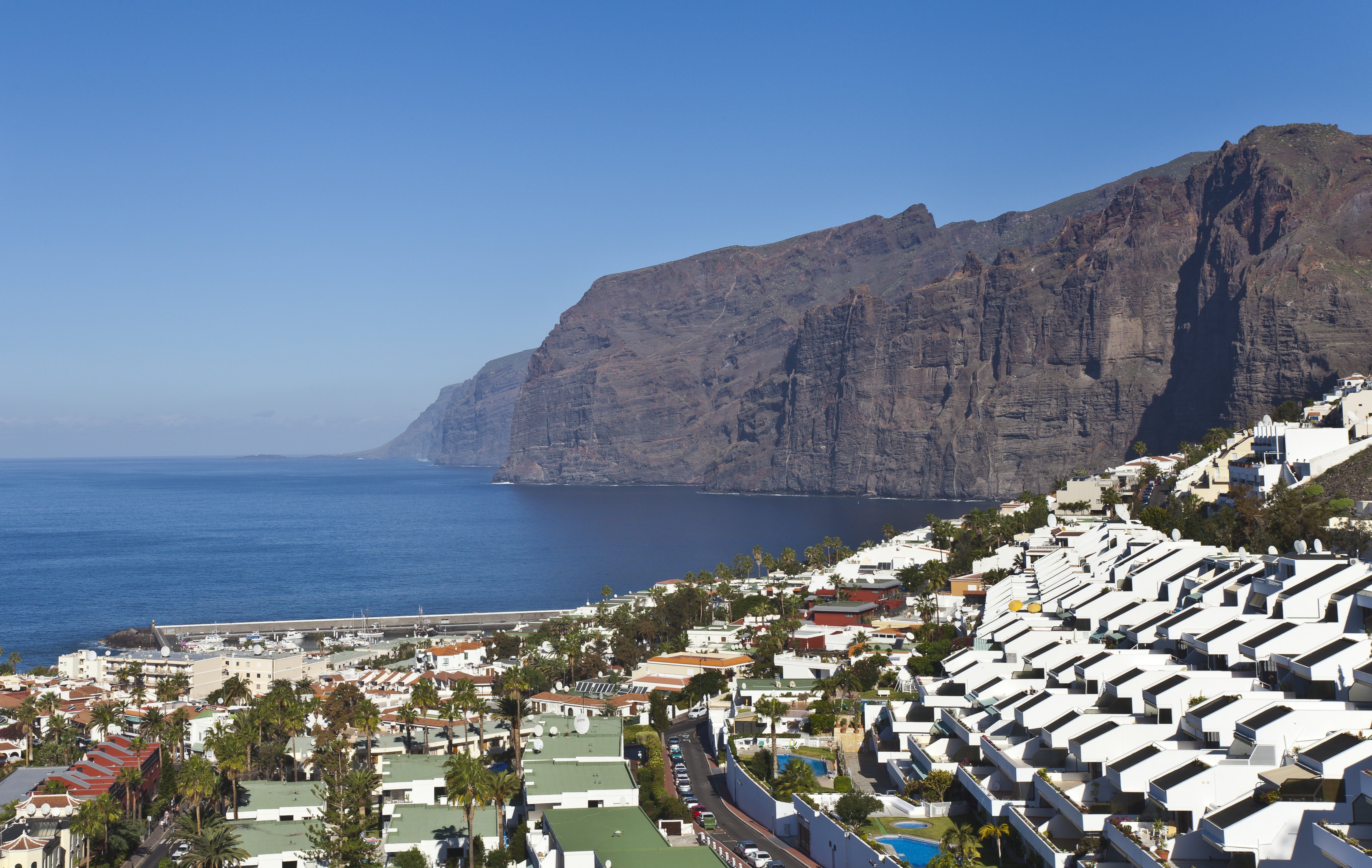 Los Gigantes Los Gigantes