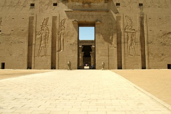 Chrám v Edfu