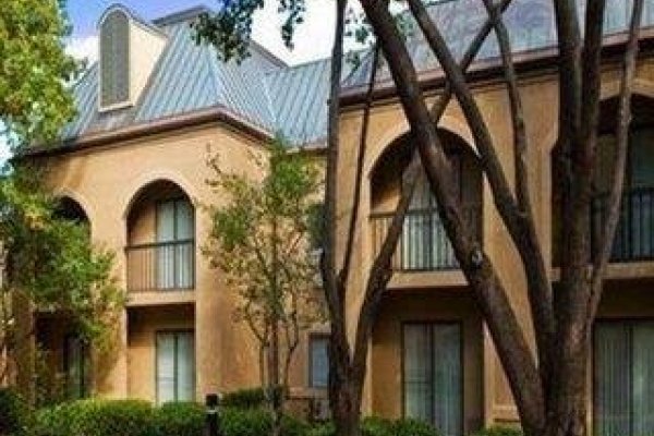 Holiday Inn Las Colinas