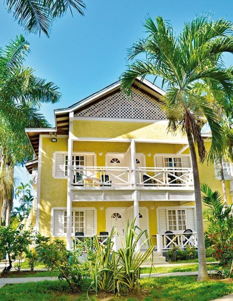 Merril's Beach Resort