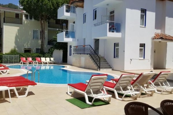 Tolan Apartments