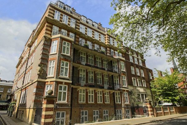 Rochester Hotel