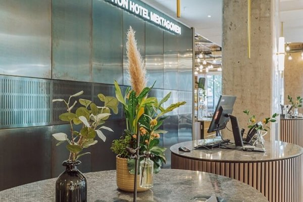 Home Hotel Mektagonen