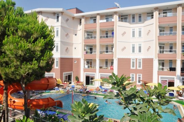 Primera Hotel & Apart