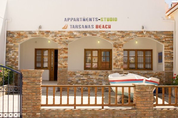 Tarsanas Beach