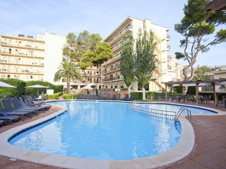 Hotel Aya