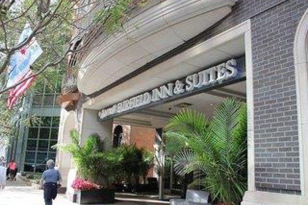 Fairfield Inn & Suites Chicago Downtown/Magnificent Mile