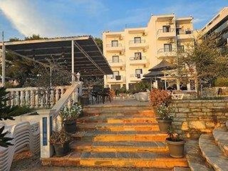 Hotel Mercury Saranda