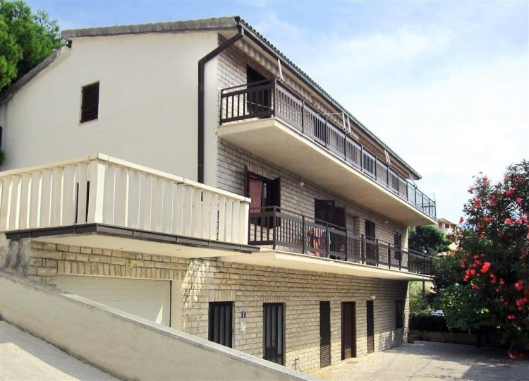 Apartmány Jakov