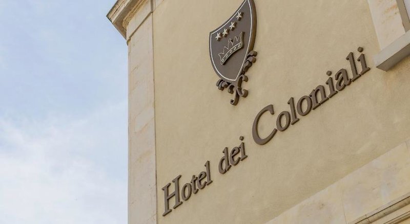 L'Hotel dei Coloniali recenzie