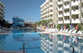 May Garden Club Hotel recenzie