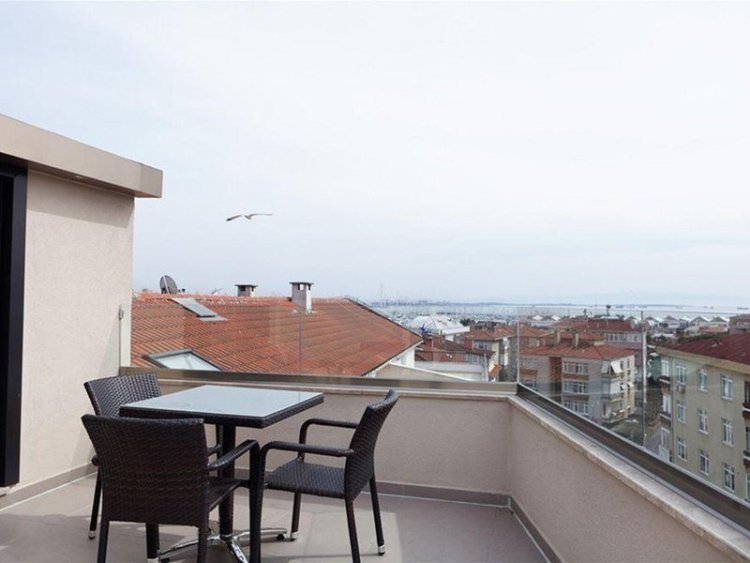 Inera Hotel