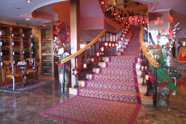 Hotel Montermoso