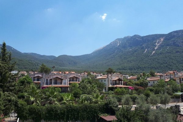 Hotel & Apartments Everest
