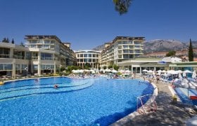 Kemer Barut Collection recenzie