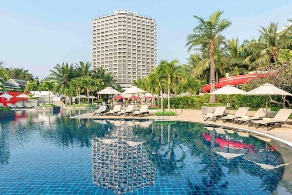 Novotel Hua Hin Cha Am Beach Resort And Spa