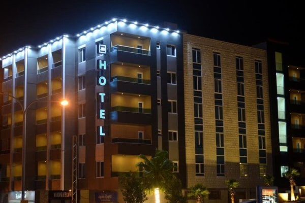 Tilal Al Madina Hotel