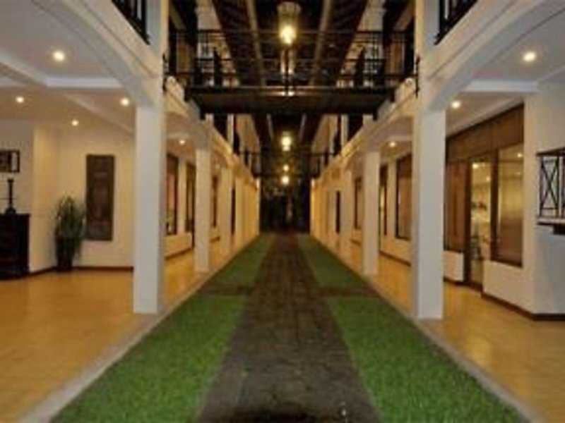 Heritage Suites Hotel recenzie