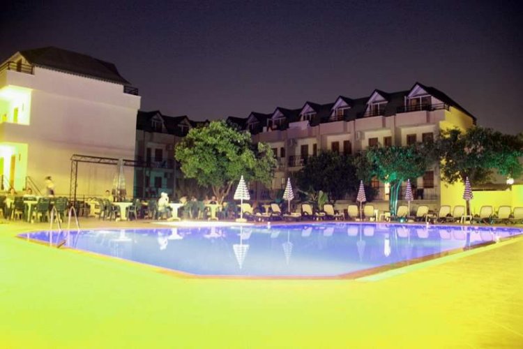Ares City Hotel