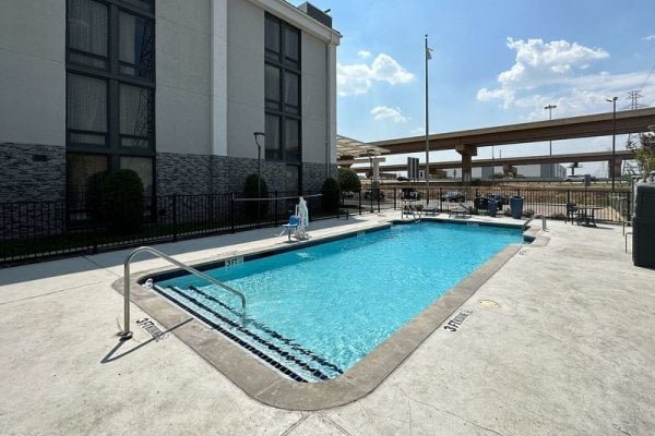 Hampton Inn Dallas-North-I35E at Walnut Hill
