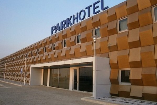 Park Hotel Porto Aeroporto