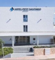 Hotel Petit Sagitario