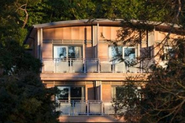 The Cornwall Spa & Estate