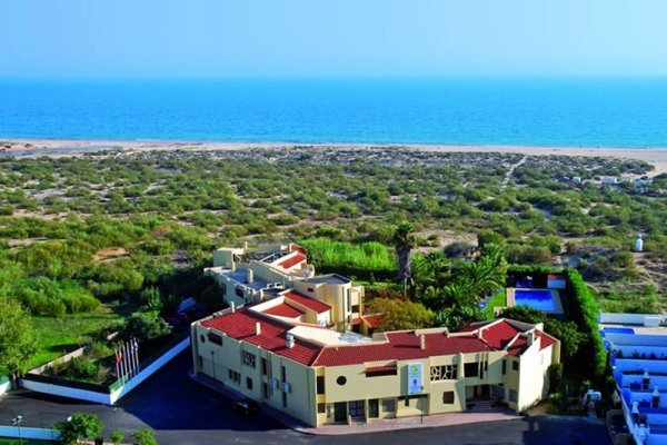 Praia Da Lota Resort - Hotel