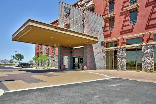 Hampton Inn & Suites Scottsdale at Talking Stick