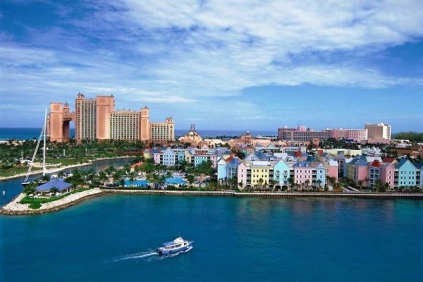 Atlantis Paradise Island - Harborside Resort