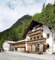Burgenwelt Ehrenberg Hotel