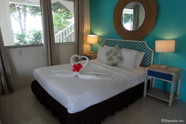 Momo Beach House