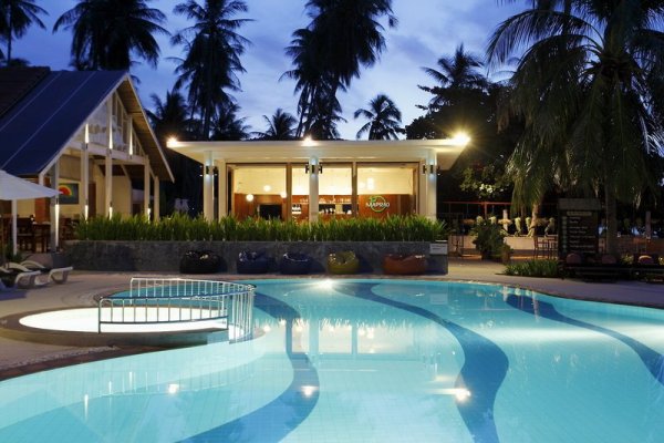 Centra by Centara Coconut Beach Resort recenzie