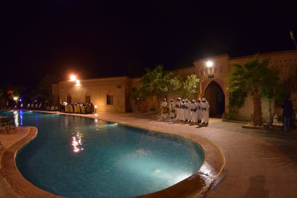 Palm's Hotel Club
