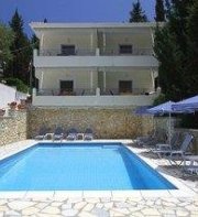 Geni Garden Apartments
