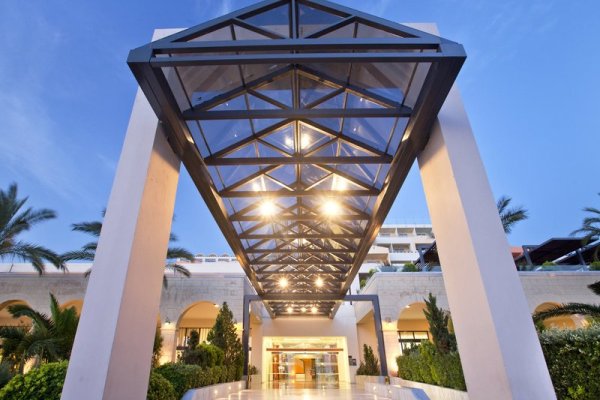 Kipriotis Panorama Hotel & Suites recenzie