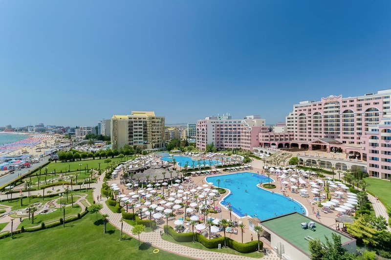 DIT Majestic Beach Resort