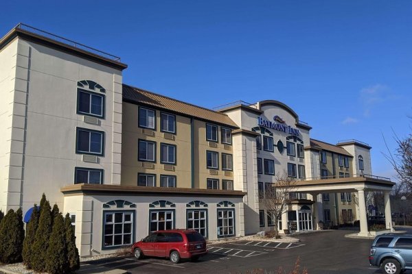Baymont Inn & Suites Rockford
