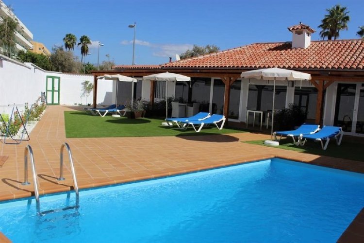 Adaptuhotel Bungalows